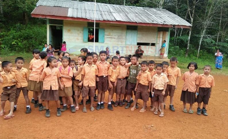 guru jarang masuk sekolah guru jarang masuk sekolah copy