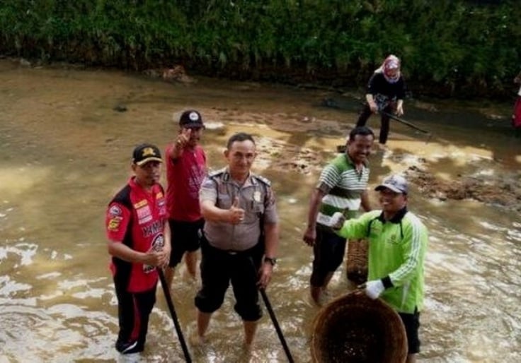 turun kesungai turun kesungai