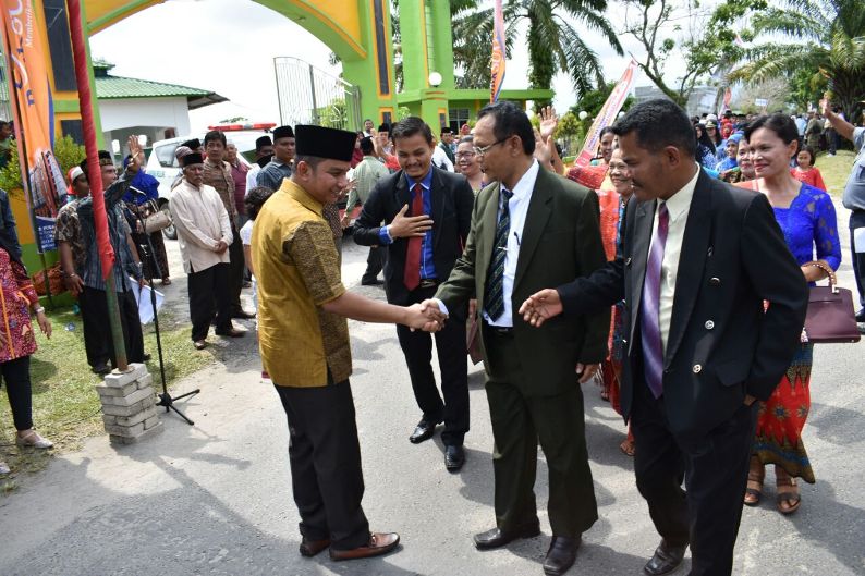 Galeri Foto: Pembukaan MTQ Ke-44 dan FSQ Ke-29 Kabupaten Tapanuli Tengah 2018 9 1