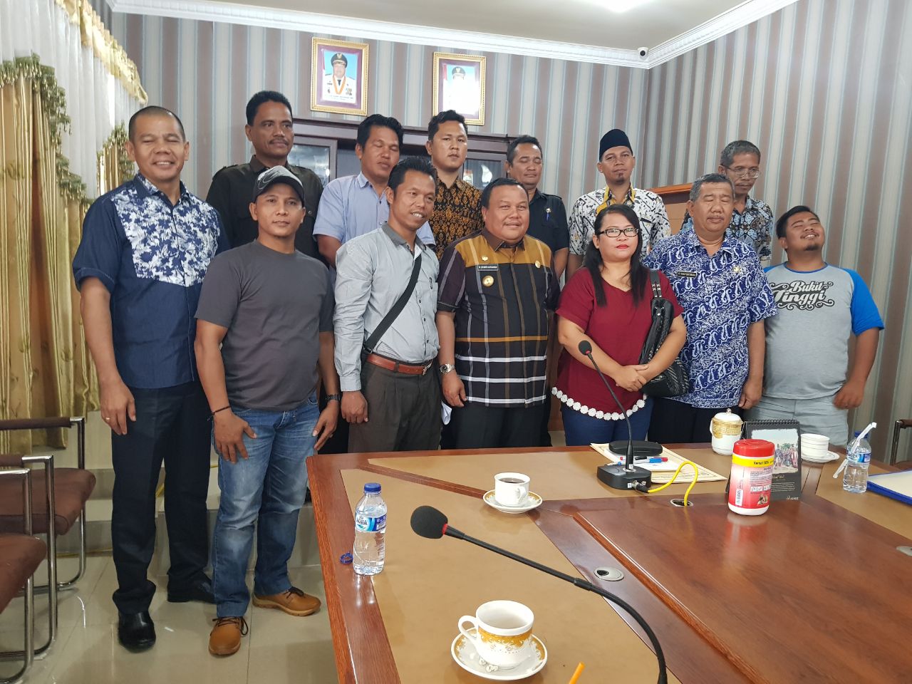 Solusi Mengatasi Banjir di Aek Muara Pinang Sibolga, Begini Kata Syarfi Hutauruk 1 foto bersama