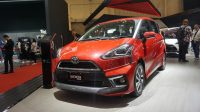 mobil Sienta mobil