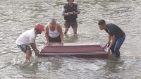 Merinding! Warga Temukan Peti Mati di Sungai Aek Sigeaon 22 peti mati