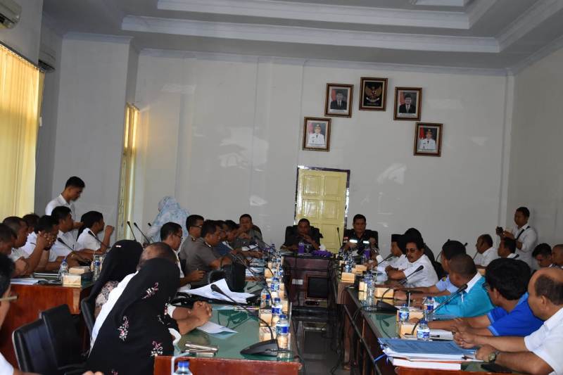 kunker anggota dprd sumut ke tapteng kunker anggota dprd sumut ke tapteng