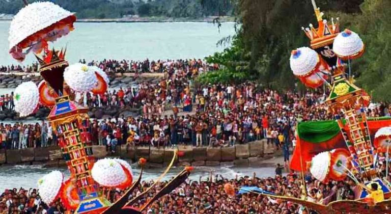 Semarak Festival Tabuik 2018 di Pariaman Smart News Tapanuli