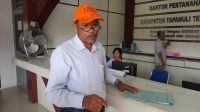 Fans Hotman Paris Hutapea Datangi Kantor BPN di Pandan 3 jambang2
