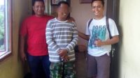 Pria Berprofesi Guru Ini Seret, Gendong dan Hempaskan Istrinya ke Lantai 4 kdrt