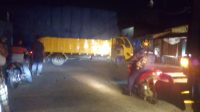 Warga Cegat Truk Ekspedisi di Jalan KH Ahmad Dahlan 8 IMG 20190320 WA0125