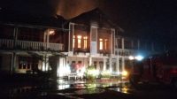 sekolah terbakar sekolah terbakar