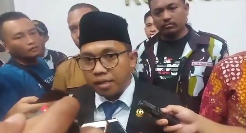 Screenshot 2019 10 29 1 Penjelasan Ketua DPRD Sibolga Terkait Mandapot Pasaribu Tidak Ikut Dilantik YouTube
