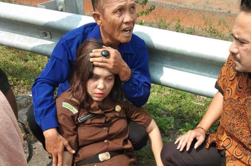 Fransiska Sirait, Jaksa di Kejari Gunung Sugih Kecelakaan di Jalan Tol 1 sirait