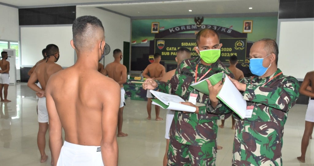 Sebanyak 703 Calon Prajurit Tamtama di Korem 023/KS Ikuti Sidang Parade 1 cek 1