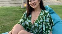Tante Ernie Pose Duduk Santai, Ini dan Itu Dikomentari Netizen 21 WhatsApp Image 2021 01 25 at 12.51.49