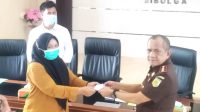 Ada Serah Terima 6,9 Miliar di Kejari Sibolga, Uang Apa Itu? 25 WhatsApp Image 2021 03 02 at 09.58.46