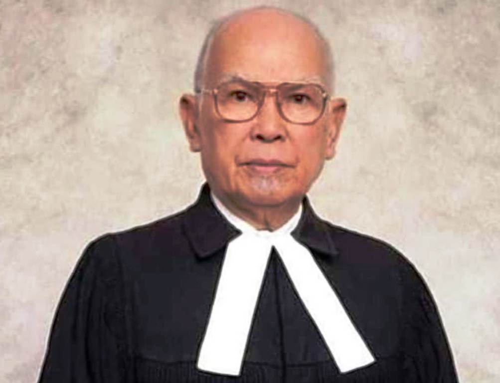 Pendeta SAE Nababan Meninggal Dunia Pendeta Soritua Albert Ernst (SAE) Nababan meninggal dunia.