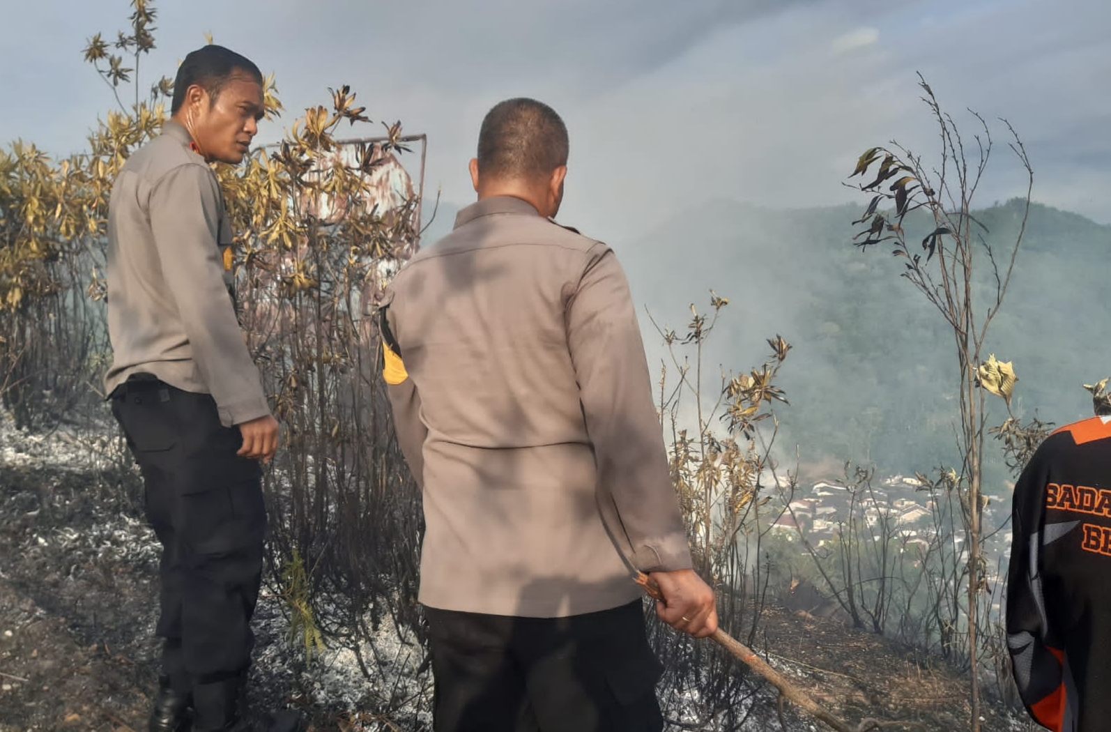 1 Hektar Bukit Tor Simarbarimbing Sibolga Terbakar 1 IMG 20220818 221416