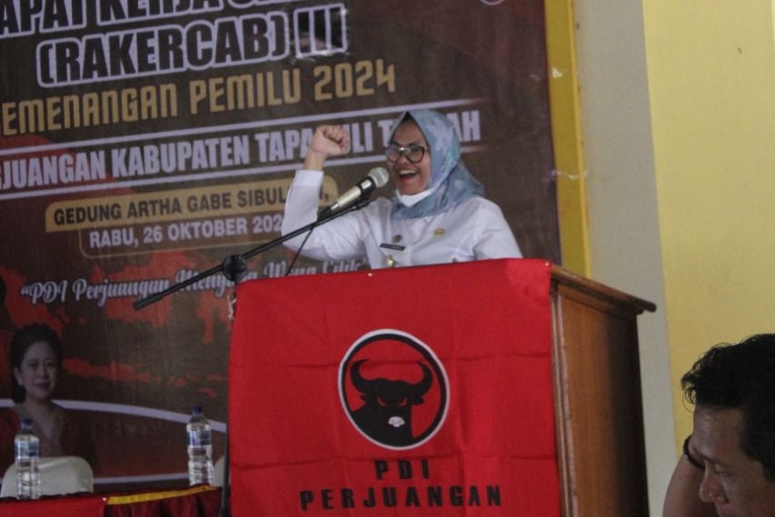 Pesan Pj Bupati Saat Hadiri Rakercab PDIP Tapteng 1 IMG 20221026 174017