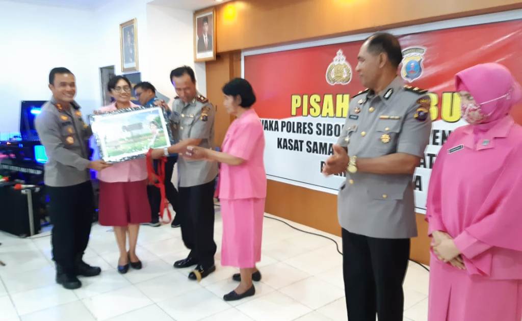 Usai Sertijab, Polres Sibolga Laksanakan Pisah Sambut Waka Polres dan Pejabat Utama 1 WhatsApp Image 2022 12 01 at 05.47.48