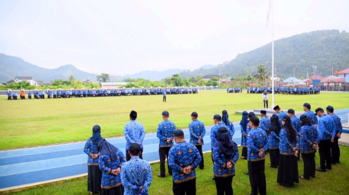 Dihadapan ASN, Pj Bupati Sugeng Ungkap Kondisi Pemkab Tapteng 2 IMG 20240717 133846