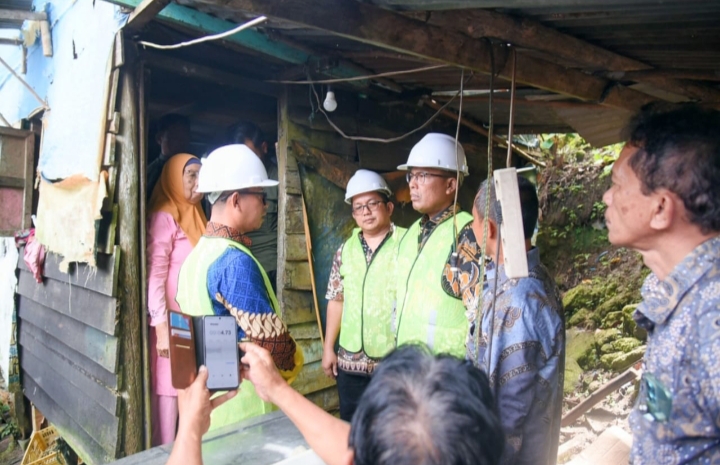 Dituduh Berpolitik, Pj Bupati Tapteng: Emang Gue Pikirin 1 IMG 20240726 024429