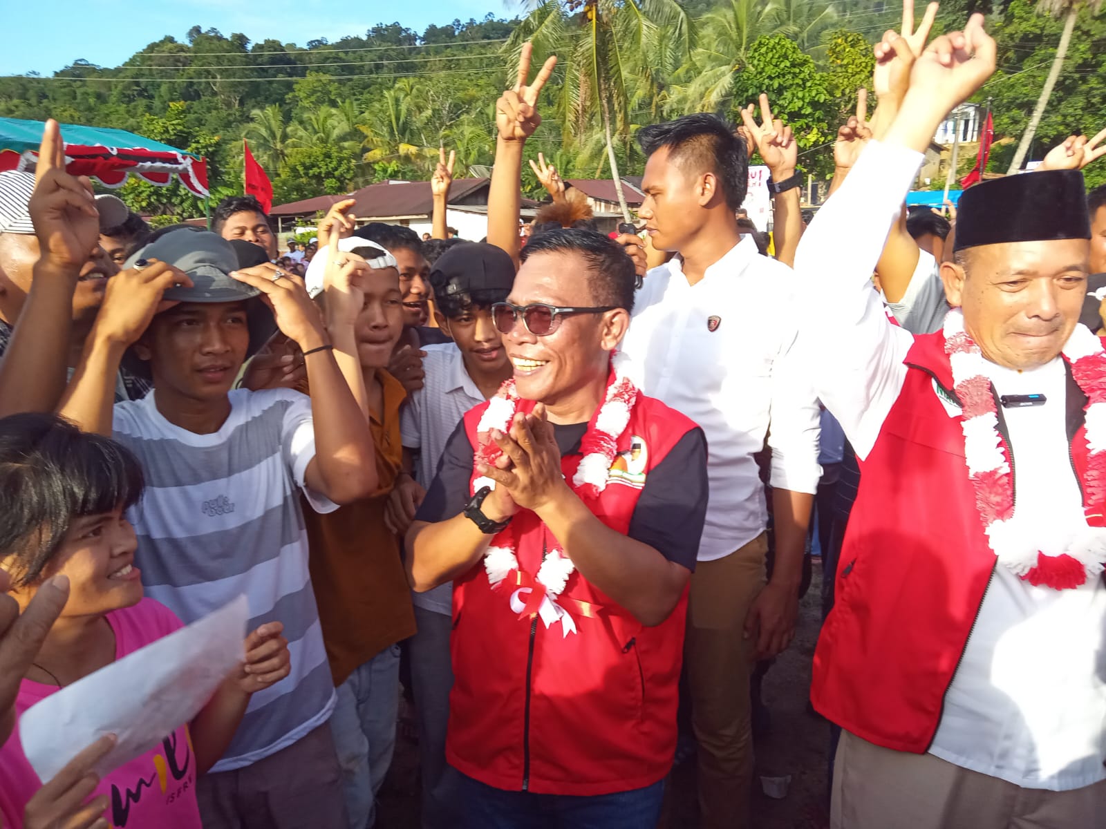 Masinton ke Warga: Kita Tenggelamkan Penindasan dan Intimidasi di Tapteng 1 IMG 20241020 WA0027