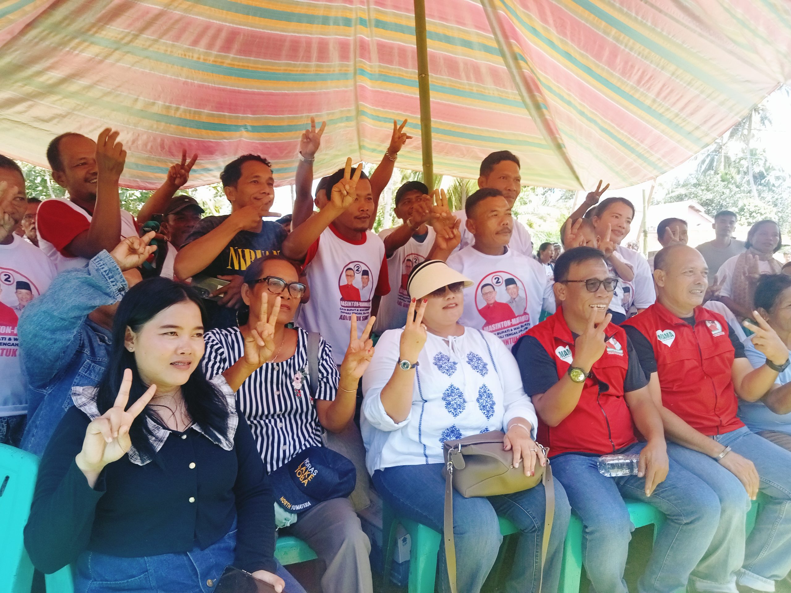 Masinton Pasaribu Bersama Warga Tertawa, Ada RSU di Tapteng Turun Kelas Jadi Puskesmas 1 IMG20241023131229 scaled