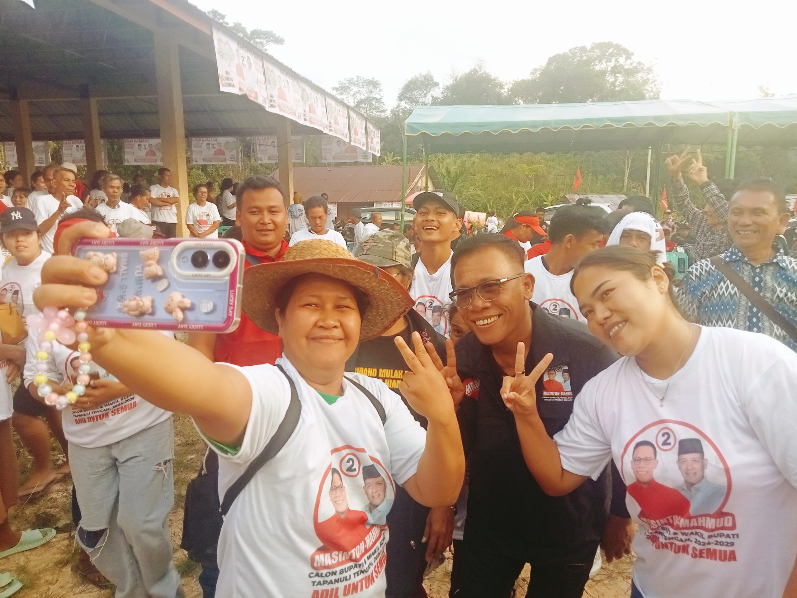 Masinton Targetkan MAMA Menang Telak di Pilkada Tapteng 2024 1 IMG20241027172513 scaled