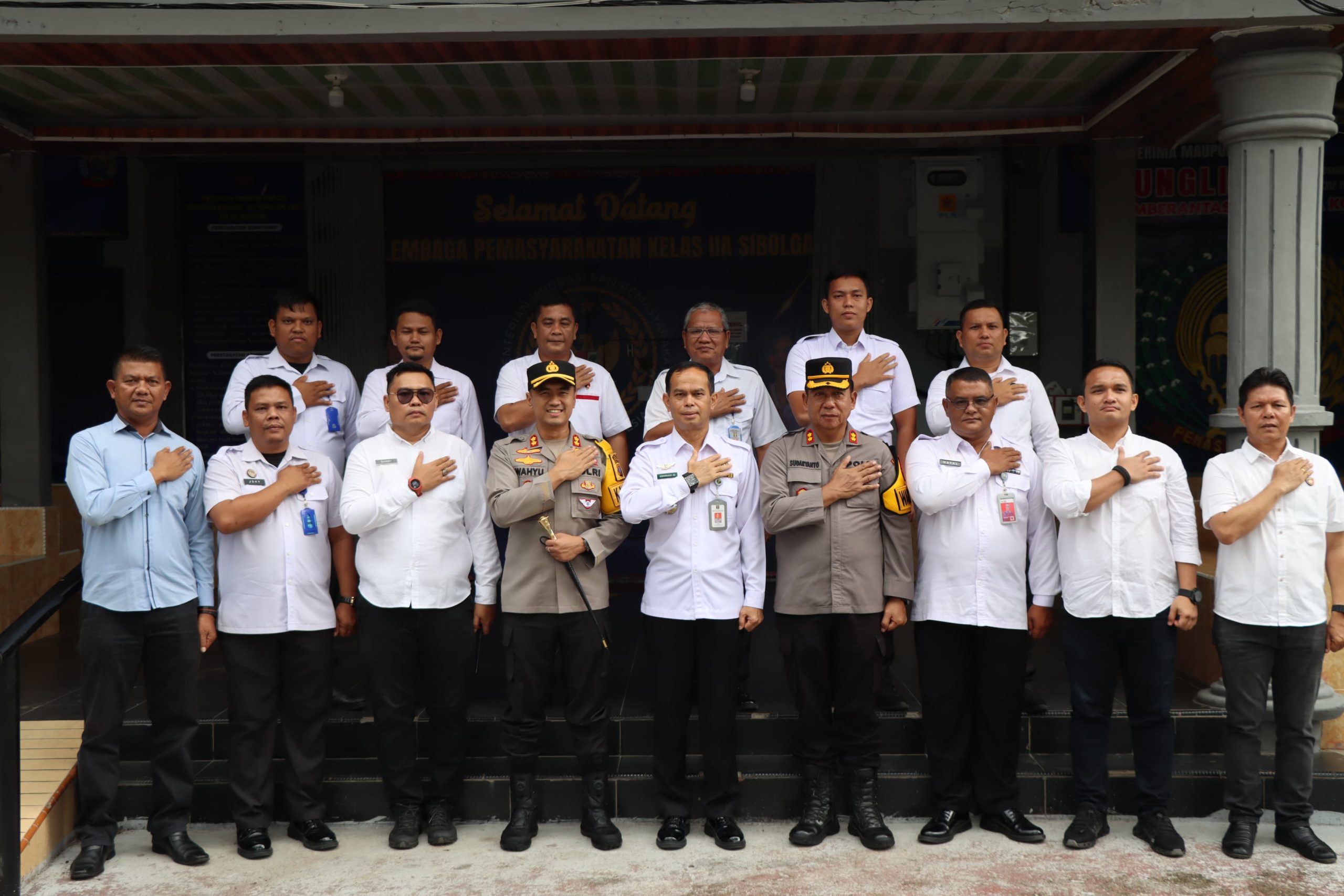 Kapolres Tapteng AKBP Wahyu ke Lapas Sibolga, Ini Agendanya 2 IMG 20250409 WA0008 scaled