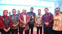 Bupati Tapteng Hadiri Penandatanganan Nota Kesepahaman Antara Badan Gizi Nasional dengan Pemprov Sumut 24 IMG 20250619 WA0011