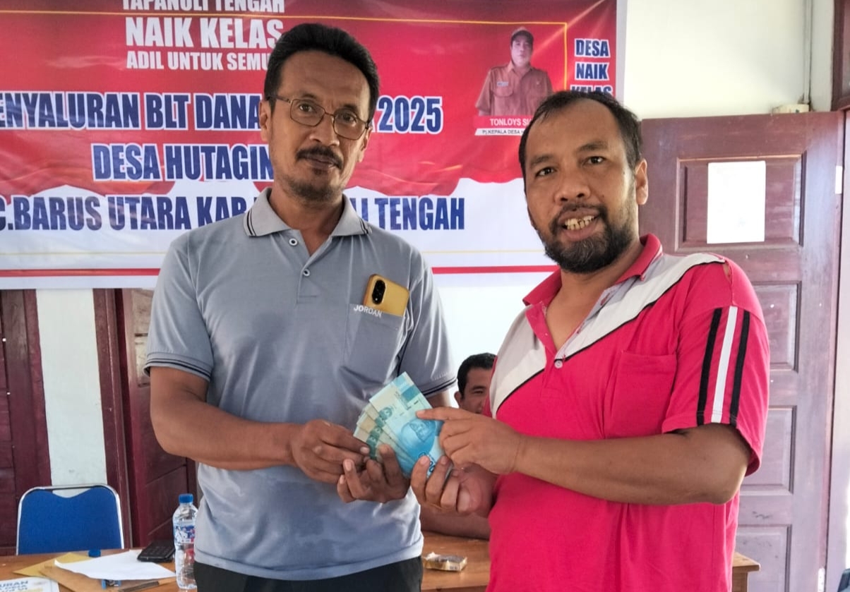 Pemdes Hutaginjang Salurkan BLT DD 2025 dan Insentif 3 IMG 20250628 213218
