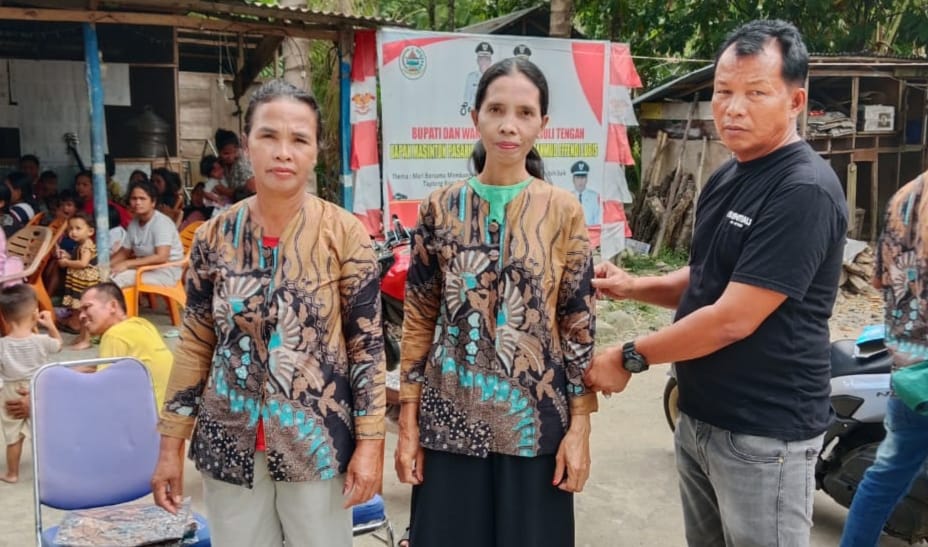 Dana Desa 2025, Pemdes Siharbangan Bagikan BLT kepada 26 KPM 4 IMG 20250731 WA0023