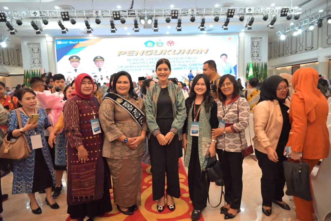 Ny. Rismawati Masinton Pasaribu Dikukuhkan Jadi Bunda PAUD dan Bunda Literasi Tapteng 2 IMG 20250813 WA0056