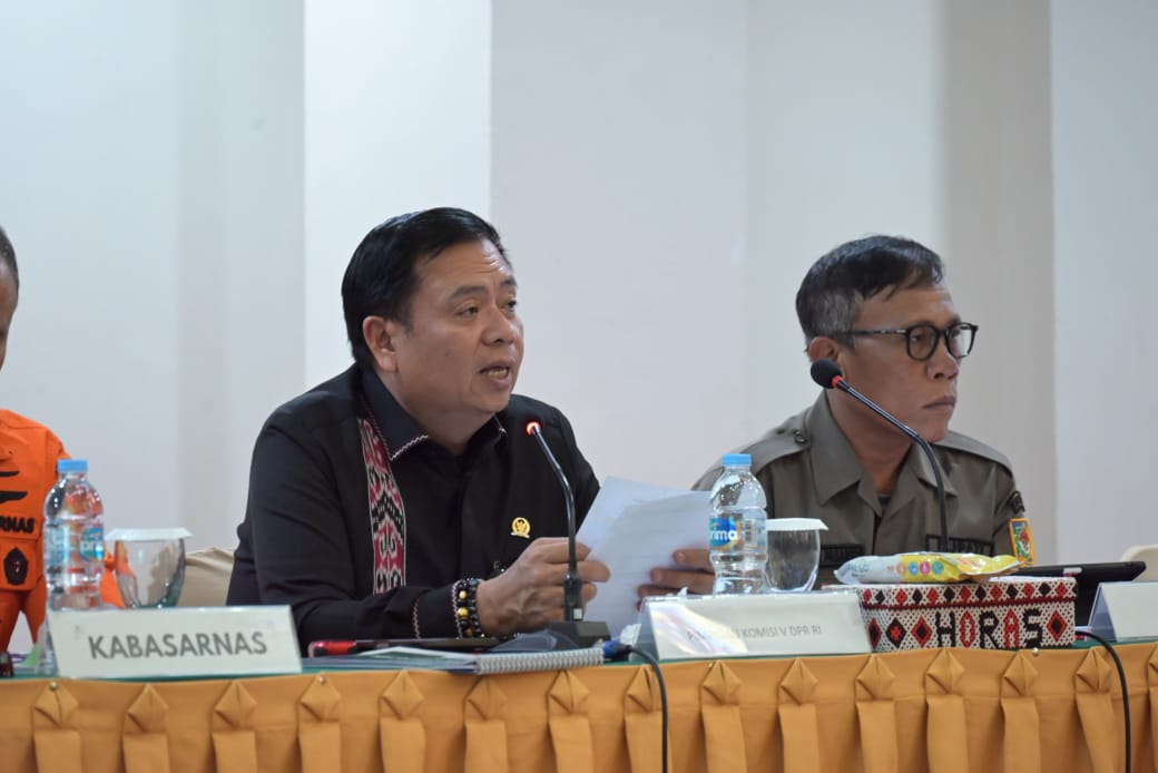 Ketua Komsi V DPR Lasarus Dongkol, Wali Kota Sibolga Tak Hadir Rapat Tanggap Darurat Bencana 1 IMG 20251211 WA0025