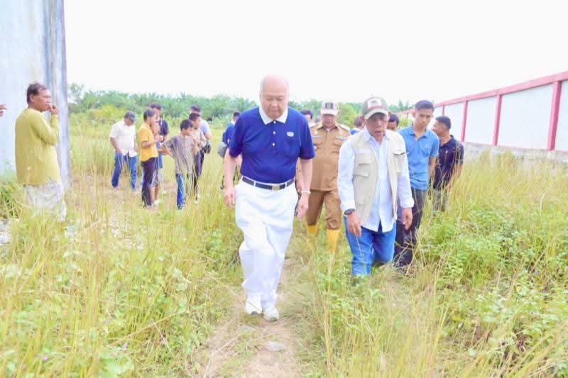 Bupati Tapteng bersama Yayasan Buddha Tzu Chi Tinjau Rencana Lokasi Hunian Tetap Korban Bencana 1 IMG 20251214 WA0041