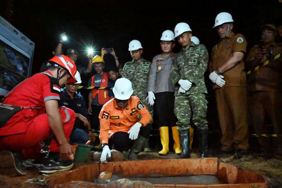 Bupati Tapteng Lakukan Groundbreaking Pembangunan SPAM Aek Sipan dan Hutagurgur 1 IMG 20260310 WA0002