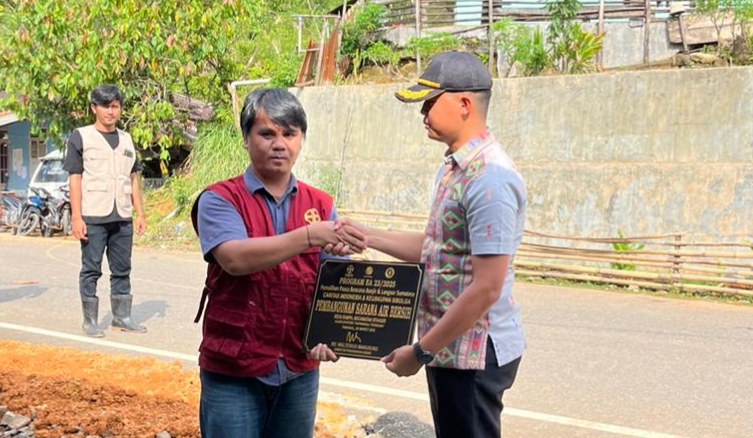 Kolaborasi Pemkab Tapteng, Caritas Indonesia dan Keuskupan Sibolga Resmikan Pipanisasi Air Bersih di Desa Rampa Sitahuis 1 WhatsApp Image 2026 04 01 at 02.05.40