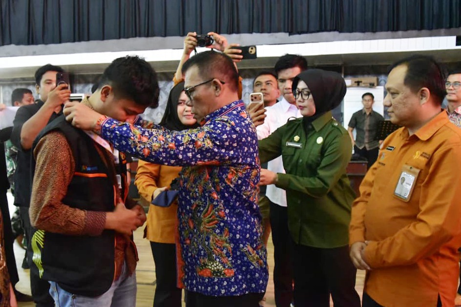 Bupati Tapteng Canangkan Sensus Ekonomi 2026 1 WhatsApp Image 2026 06 19 at 21.42.45
