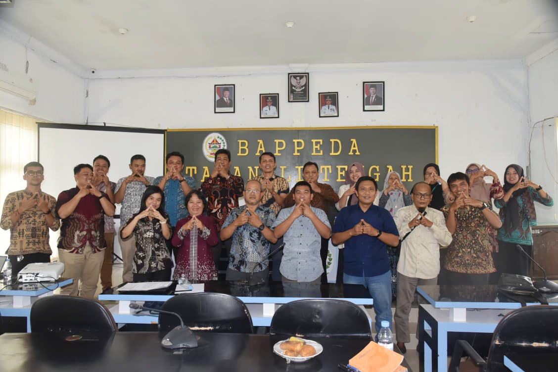Pemkab Tapteng Dampingi Penyusunan Dokumen Pemerintahan Digital 2026 2 IMG 20260716 WA0024