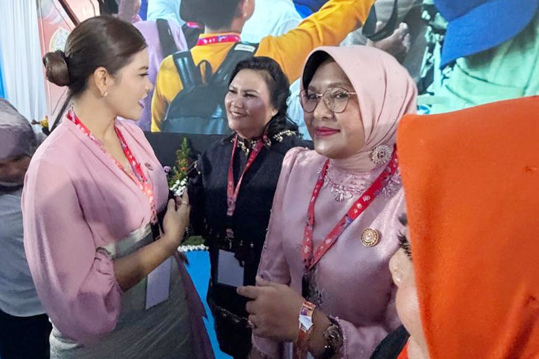 Ketua Dekranasda Tapteng Hadiri Syukuran HUT ke-46 Dekranas di Makassar 1 WhatsApp Image 2026 07 11 at 04.53.14