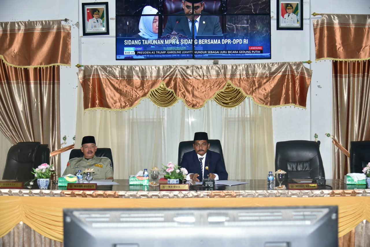 Bupati Tapteng Masinton Pasaribu Ikuti Pidato Kenegaraan Presiden 2 IMG 20260814 WA0005