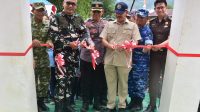 Prabowo Resmikan Ribuan Jembatan, Wabup Tapteng Ikuti Secara Virtual dari Tukka 4 WhatsApp Image 2026 08 13 at 08.33.52