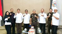 Bupati Tapteng Terima Kunjungan Kajari Sibolga, Ini yang Dibahas 8 WhatsApp Image 2026 08 26 at 09.58.33