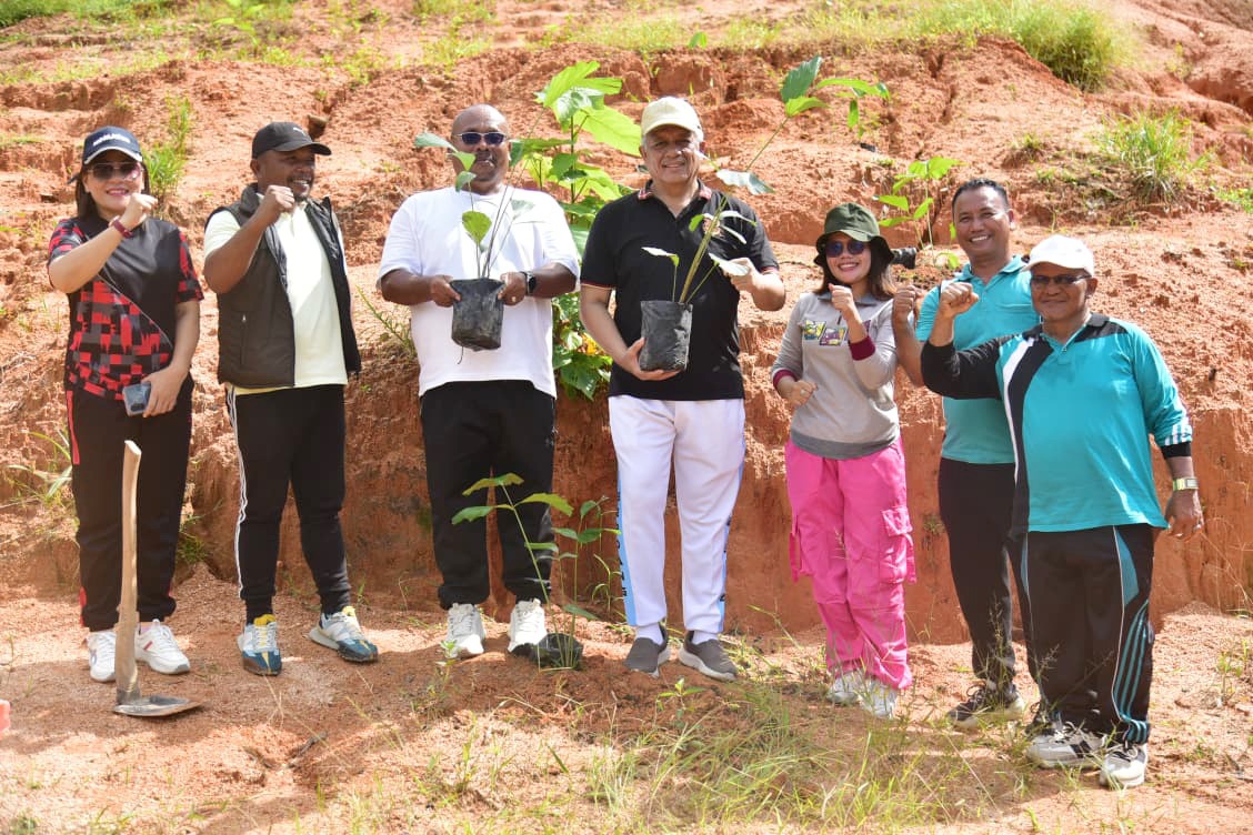 Olahraga Bersama dan Penanaman Pohon Produktif di Wilayah Rawan Bencana di Tapteng 1 IMG 20260918 WA0025